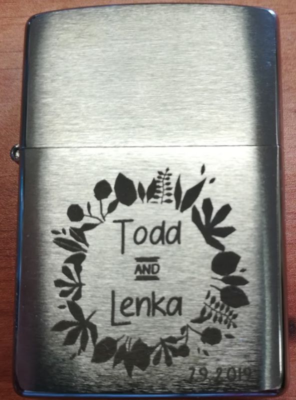 Laserové gravírování do zippo zapalovače.